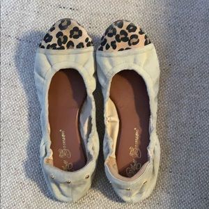 Leopard toe ballet flats